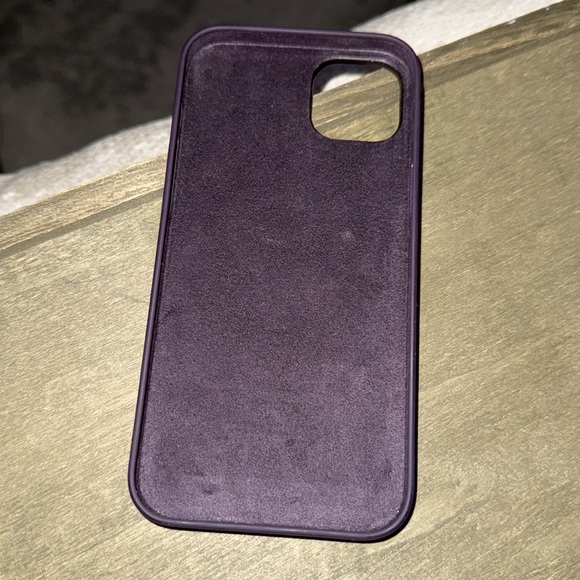 Apple Silicon IPhone case - Picture 2 of 2